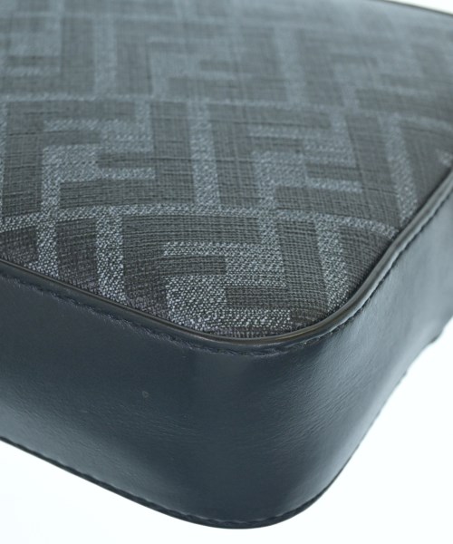 FENDI（フェンディ）ショルダーバッグ 紺 サイズ:- レディース/2200726855252