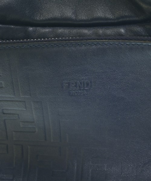 FENDI（フェンディ）ショルダーバッグ 紺 サイズ:- レディース/2200726855290