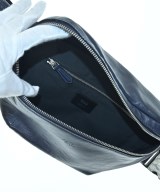 FENDI（フェンディ）ショルダーバッグ 紺 サイズ:- レディース/2200726855290