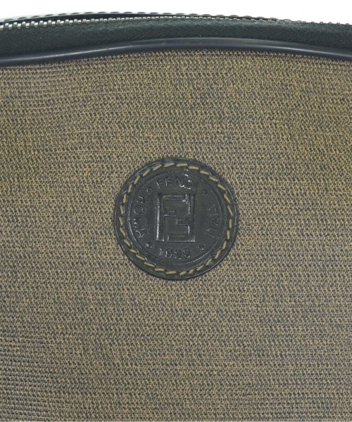 FENDI（フェンディ）ショルダーバッグ 茶 サイズ:- レディース/2200726855313
