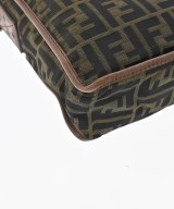 FENDI（フェンディ）ショルダーバッグ カーキ サイズ:- レディース/2200685031063