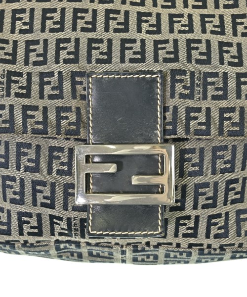 FENDI（フェンディ）ハンドバッグ ベージュ サイズ:- レディース/2200685032565