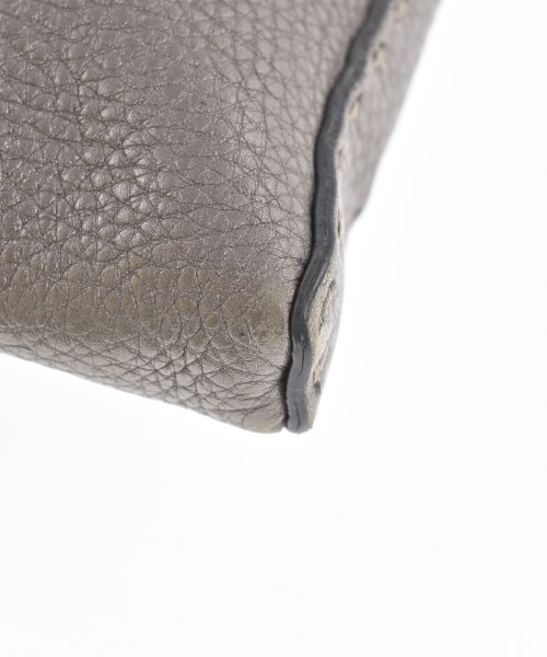 FENDI（フェンディ）ショルダーバッグ グレー サイズ:- レディース/2200685032794