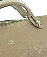 FENDI（フェンディ）ショルダーバッグ グレー サイズ:- レディース/2200687081011