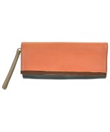 FENDI（フェンディ）クラッチバッグ オレンジ サイズ:- レディース/2200687091010
