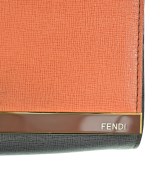 FENDI（フェンディ）クラッチバッグ オレンジ サイズ:- レディース/2200687091010