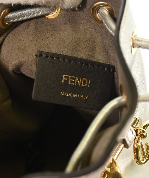 FENDI（フェンディ）ショルダーバッグ シルバー サイズ:- レディース/2200687564132