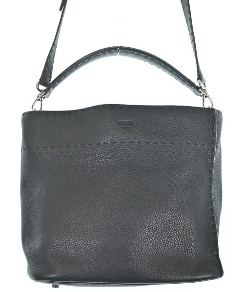 FENDI(フェンディ)ショルダーバッグ 黒 サイズ:-/2200689630101