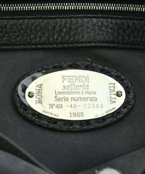 FENDI（フェンディ）ショルダーバッグ 黒 サイズ:- レディース/2200689630101