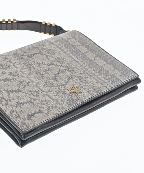 MCM（エムシーエム）ショルダーバッグ グレー サイズ:- レディース/2200603591679
