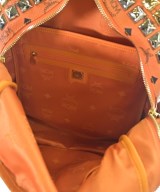 MCM（エムシーエム）バックパック・リュック オレンジ サイズ:- レディース/2200696049934