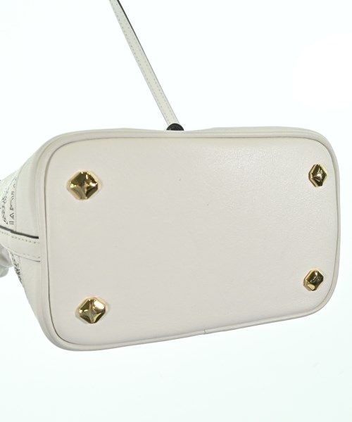 MCM（エムシーエム）ショルダーバッグ 白 サイズ:- レディース/2200700594221