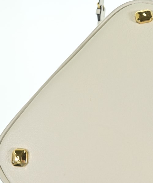 MCM（エムシーエム）ショルダーバッグ 白 サイズ:- レディース/2200700594221