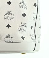 MCM（エムシーエム）ショルダーバッグ 白 サイズ:- レディース/2200700594221