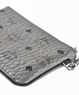 MCM（エムシーエム）ポーチ シルバー サイズ:- レディース/2200654728093
