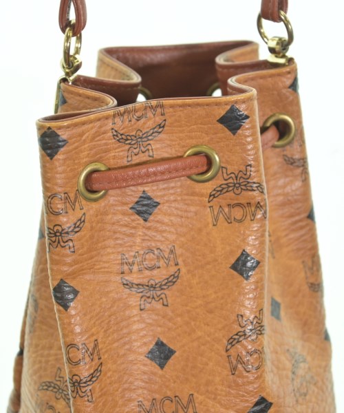 MCM（エムシーエム）ショルダーバッグ ベージュ サイズ:- レディース/2200649434039