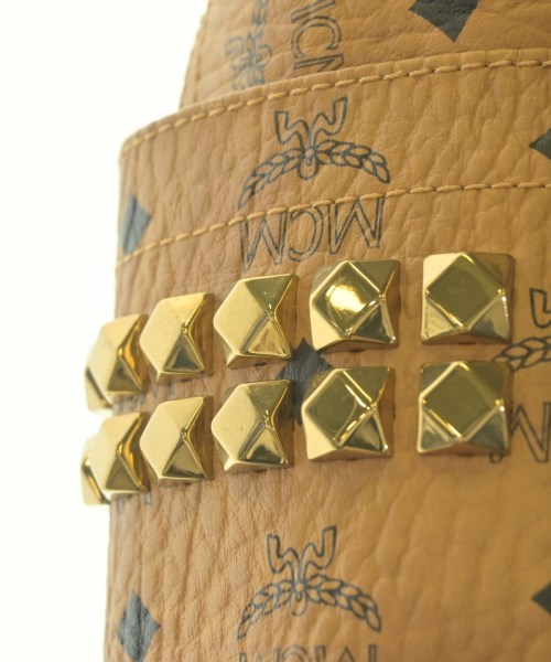 MCM（エムシーエム）バックパック・リュック 茶 サイズ:- レディース/2200664805029