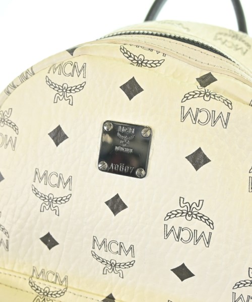 MCM（エムシーエム）バックパック・リュック 白 サイズ:- レディース/2200662468387