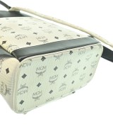 MCM（エムシーエム）バックパック・リュック 白 サイズ:- レディース/2200662468387