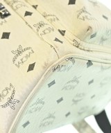 MCM（エムシーエム）バックパック・リュック 白 サイズ:- レディース/2200662468387