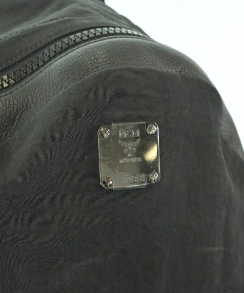 MCM（エムシーエム）バックパック・リュック 茶 サイズ:- レディース/2200684422015