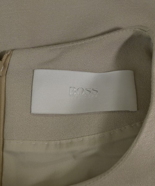 HUGO BOSS（ヒューゴボス）ワンピース ベージュ サイズ:38(S位) レディース/2200624443094