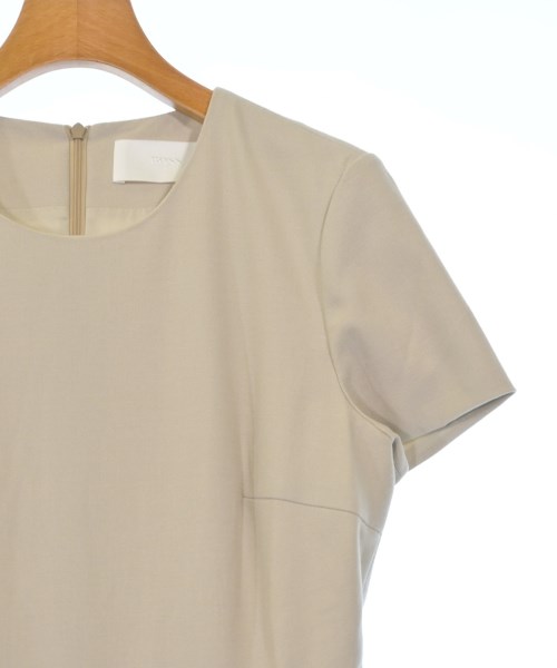 HUGO BOSS（ヒューゴボス）ワンピース ベージュ サイズ:38(S位) レディース/2200624443094