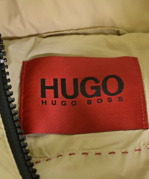 HUGO BOSS（ヒューゴボス）ダウンジャケット/ダウンベスト ベージュ サイズ:XS メンズ/2200614593013