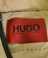 HUGO BOSS（ヒューゴボス）ダウンジャケット/ダウンベスト ベージュ サイズ:XS メンズ/2200614593013