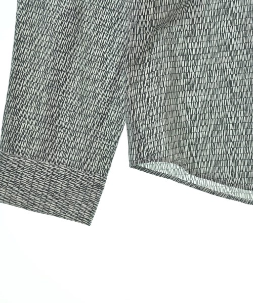 HUGO BOSS（ヒューゴボス）カジュアルシャツ 白 サイズ:M メンズ/2200674087019