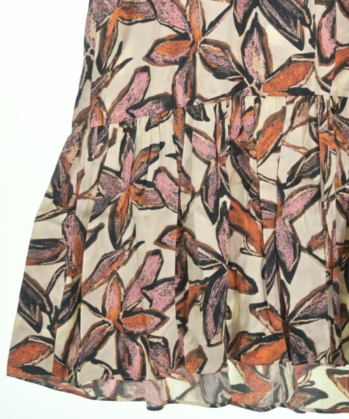 HUGO BOSS（ヒューゴボス）ワンピース 白 サイズ:40(M位) レディース/2200653040127