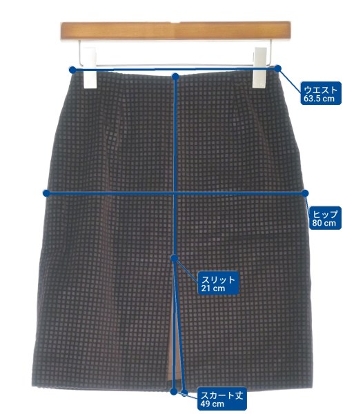 VERSACE JEANS COUTURE（ヴェルサーチジーンズ）その他 赤 サイズ:40/40(M位) レディース/2200648491040