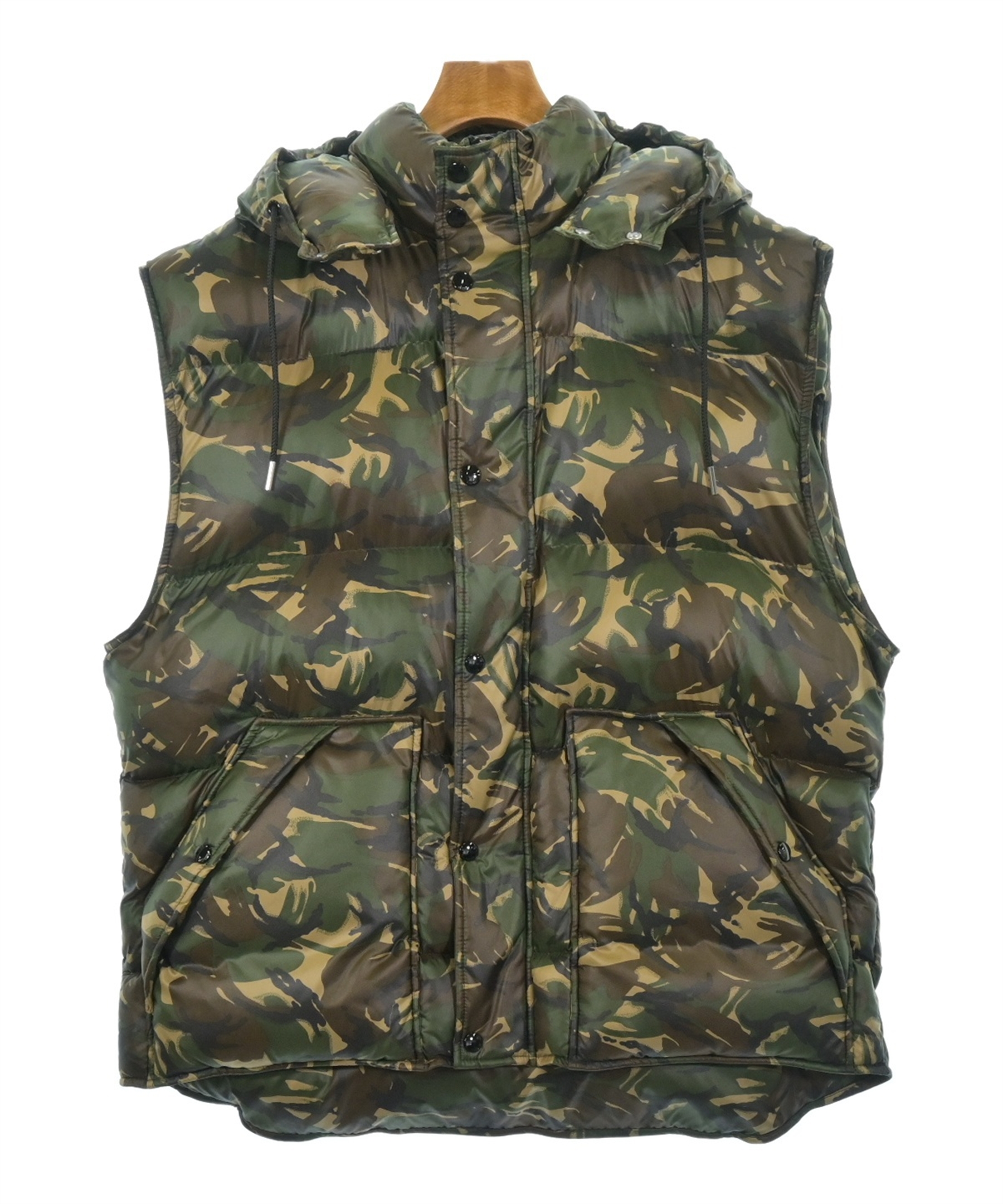 CELINE（セリーヌ）ダウンジャケット/ダウンベスト カーキ サイズ:50