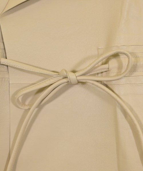 CELINE（セリーヌ）その他 ベージュ サイズ:36(XS位) レディース/2200640125011