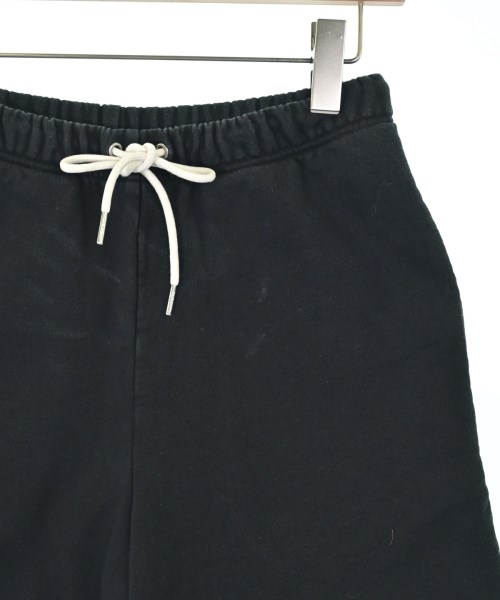 CELINE（セリーヌ）ショートパンツ 黒 サイズ:XS レディース/2200626104313
