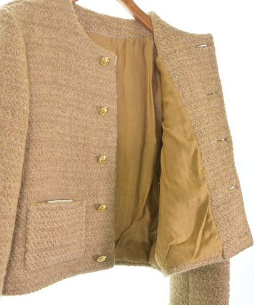 CELINE（セリーヌ）ノーカラージャケット ベージュ サイズ:36(XS位) レディース/2200570810018
