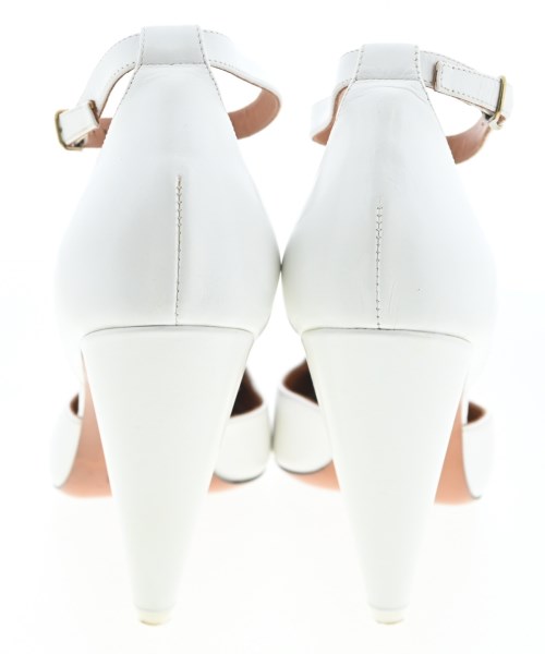 CELINE（セリーヌ）パンプス 白 サイズ:EU38(24.5cm位) レディース/2200669909050