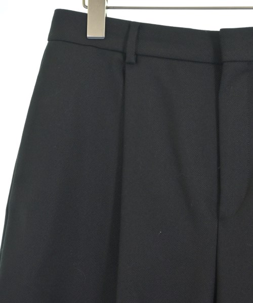 CELINE（セリーヌ）スラックス 黒 サイズ:40(M位) レディース/2200706309027