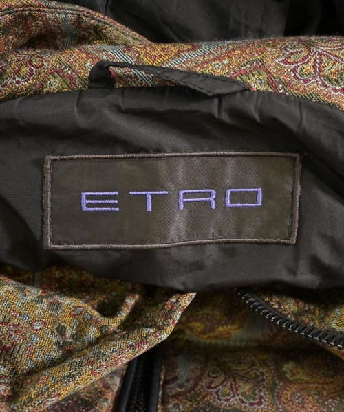 ETRO（エトロ）ダウンジャケット/ダウンベスト 黄 サイズ:L メンズ/2200702337062