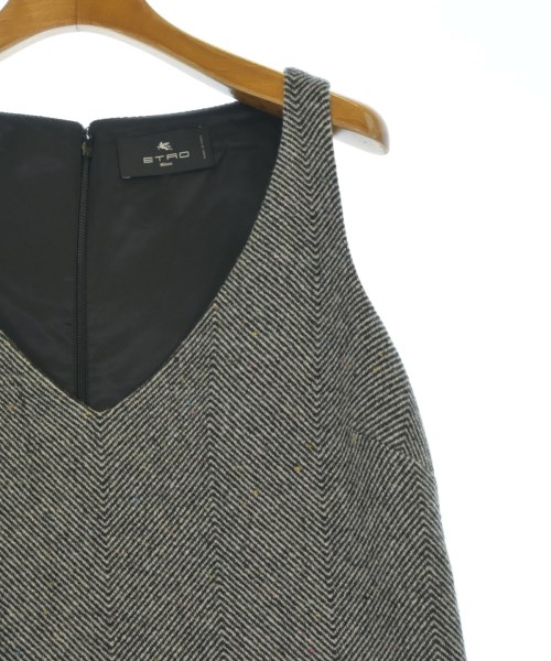 ETRO（エトロ）ワンピース 白 サイズ:40(M位) レディース/2200663363049