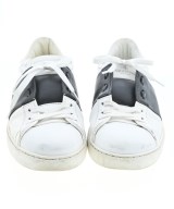 VALENTINO（ヴァレンティノ）スニーカー 白 サイズ:EU42(27cm位) メンズ/2200635137166