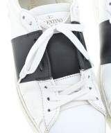 VALENTINO（ヴァレンティノ）スニーカー 白 サイズ:EU42(27cm位) メンズ/2200635137166