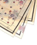 VALENTINO（ヴァレンティノ）バンダナ・スカーフ ベージュ サイズ:- レディース/2200632777020