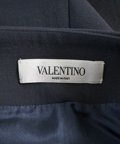 VALENTINO（ヴァレンティノ）ショートパンツ 紺 サイズ:36(XS位) レディース/2200633079338