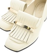 VALENTINO GARAVANI（ヴァレンティノガラヴァーニ）パンプス 白 サイズ:EU38 1/2(25cm位) レディース/2200633476076