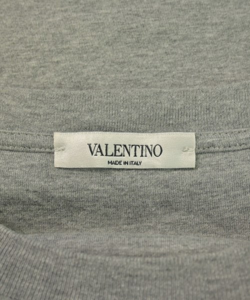 VALENTINO（ヴァレンティノ）Tシャツ・カットソー グレー サイズ:M メンズ/2200611903020