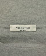 VALENTINO（ヴァレンティノ）Tシャツ・カットソー グレー サイズ:M メンズ/2200611903020
