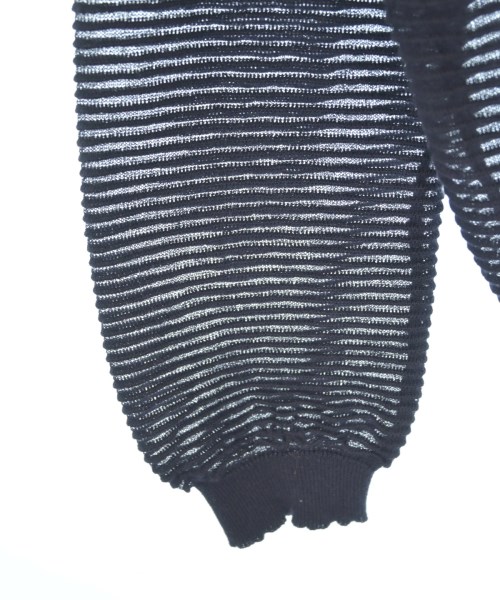 VALENTINO（ヴァレンティノ）カーディガン 紺 サイズ:-(S位) レディース/2200619716141