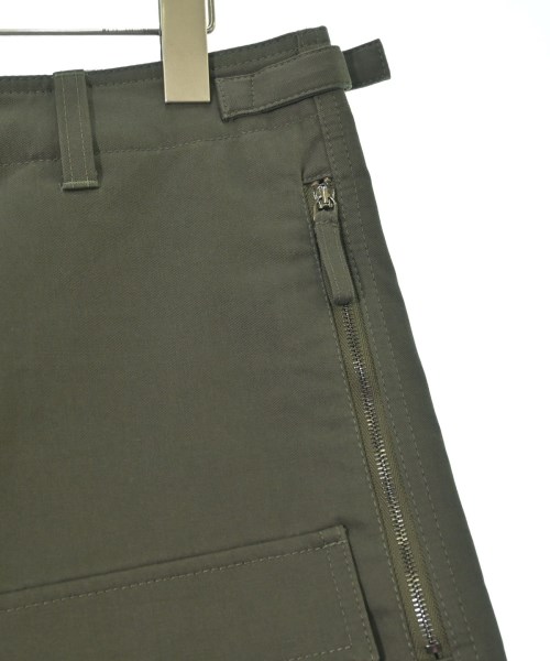 VALENTINO（ヴァレンティノ）その他 カーキ サイズ:46(M位) メンズ/2200678170038