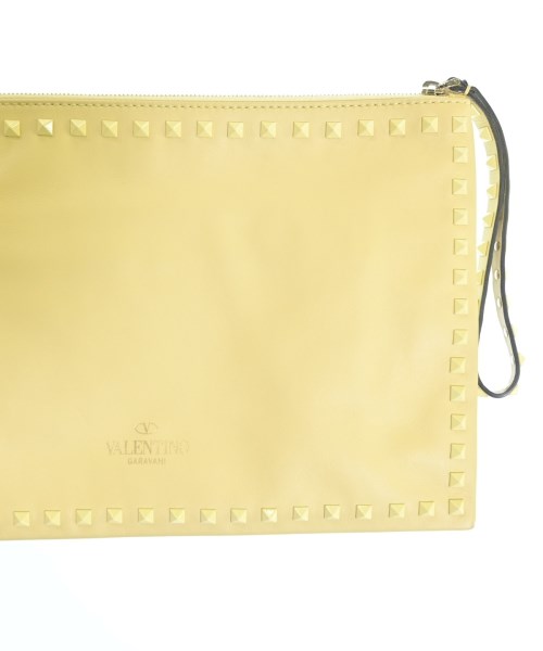 VALENTINO（ヴァレンティノ）クラッチバッグ 黄 サイズ:- レディース/2200698380172